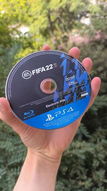 Видео оюндар жана приставкалар: Срочно! Продаю диск FIFA22 на PS4. Есть русский язык и озвучка Диск — 4