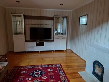 Uzunmüddətli kirayə evlər: 200 kv. m, 7 otaqlı — 10