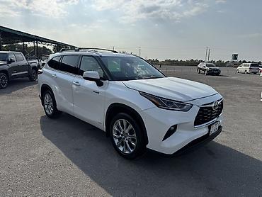 хайлендер 1: Toyota Highlander: 2021 г., 2.5 л, Автомат, Гибрид, Кроссовер — 2