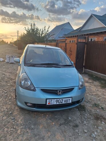 фит расрочку: Honda Fit: 2002 г., 1.5 л, Вариатор, Бензин, Хэтчбэк