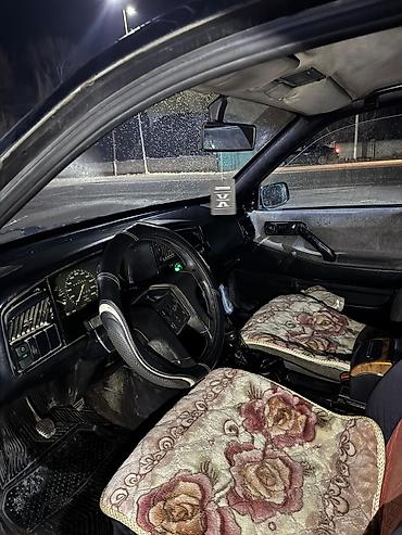 Volkswagen: Volkswagen Passat Variant: 1990 г., 1.8 л, Механика, Бензин, Универсал — 7