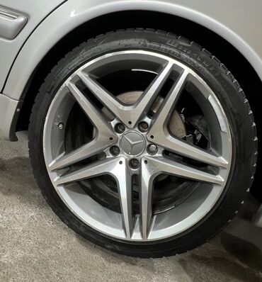 сабвуфер alpine: Литые Диски R 18 AMG, Комплект, отверстий - 5, Б/у