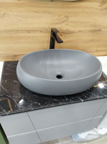 moydadir hamam ucun: Dairəvi boz rəngli lavabo. Hamam və ya tualet üçün nəzərdə tutulub