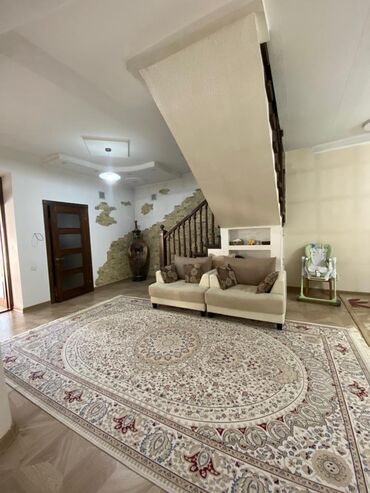 Долгосрочная аренда домов: 280 м², 5 комнат — 11