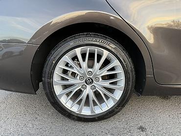 Toyota: Toyota Camry: 2019 г., 2.5 л, Автомат, Бензин, Седан — 12