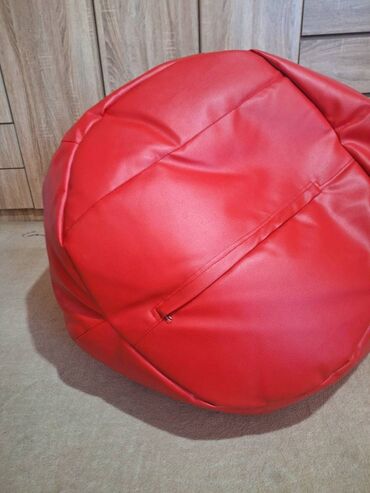 Foteljice: Nov crveni Lazy bag veliki od eko koža - imam dva ista Nov lazy bag — 3