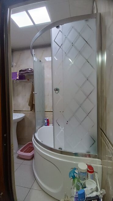 Mətbəx mebeli: Sumqayit şeherinde 2otagli leningtad lahiyeli mənzil satilir.5/4,orta — 10