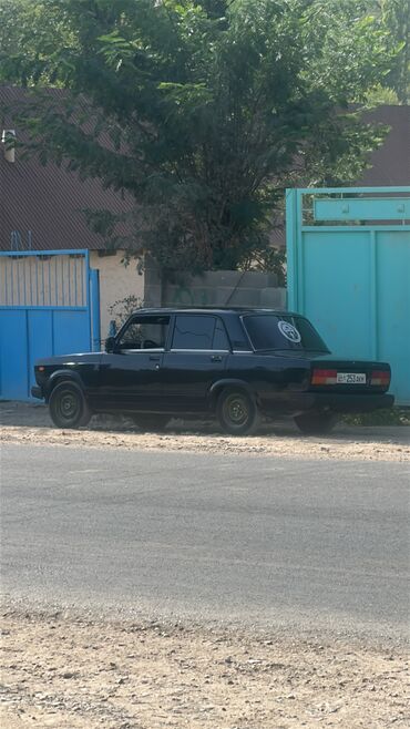 набор инструментов для авто: ВАЗ (ЛАДА) 2107: 2010 г., 1.7 л, Механика, Седан