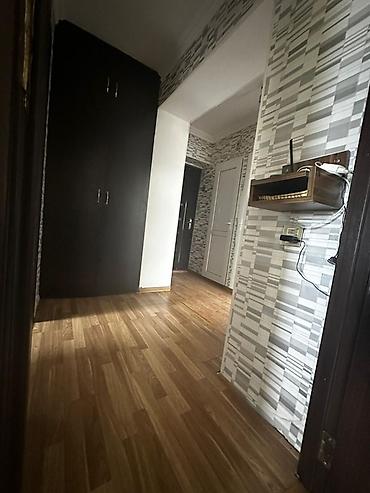 квартира посуточно: Sumqayıtın ən çox tələb olunan ərazisi — 3-cü mikrorayonda təmirli və — 9