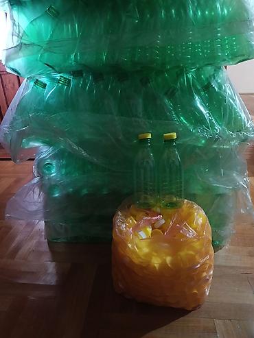 set za rakiju: Plastične PET boce sa zatvaračima - Zelene PET boce, zapremine 1 l — 1