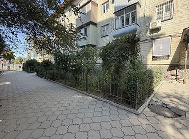 переоформление: 1 комната, 33 м², Мед Академия Хрущевка, 1 этаж — 6