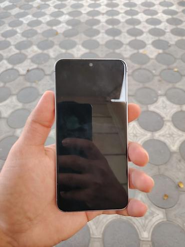 samaung s23: Samsung Galaxy S25, 256 GB, rəng - Gümüşü, İki sim kartlı — 2