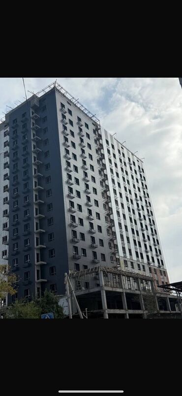 квартира рабочи гарадок: 3 бөлмө, 130 кв. м, Элитка, 16 кабат, ПСО (өзү оңдоп түзөтүп бүтүү үчүн)