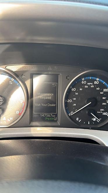 Toyota: Toyota RAV4: 2018 г., 2.5 л, Автомат, Бензин, Кроссовер — 4