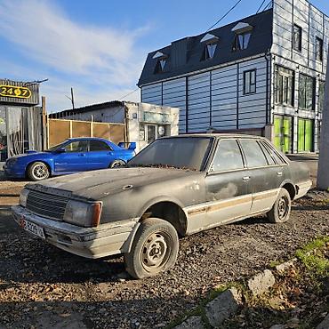 skyline gtr: Nissan Laurel: 1982 г., Бензин, Седан — 8
