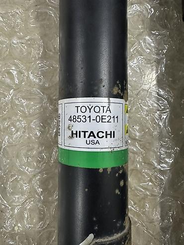 1 nz: Пара задних газонаполненных амортизаторов Toyota / Hitachi - — 4