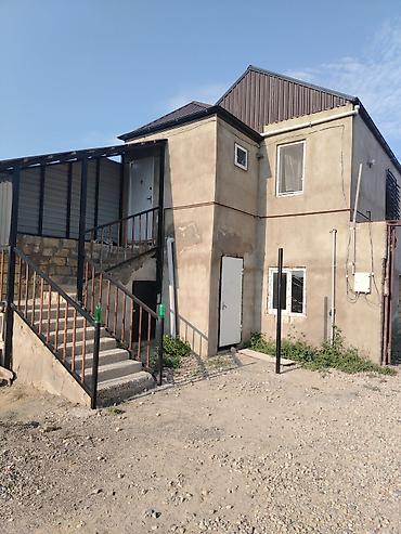 sarayda ev alqi satqisi: Salam ev temirden teze çixib butun kamunallar daimidir. 4 nömreli — 1