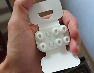 airpods: Airpods pro 3 — 4