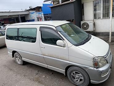 Другие детали салона: Тойота Региус, Год:2001 Объем 2.7 бензин Не на ходу,нужно делать — 7