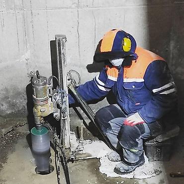 охладитель воды: Алмазное бурение отверстий в бетоне, кирпиче и железобетоне - — 1