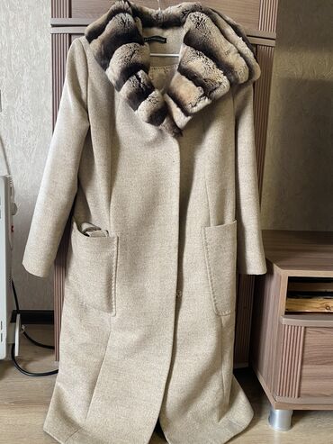 пальто женское зимнее с мехом: Пуховик
