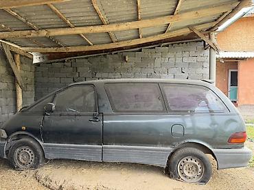 мото бокс: Toyota Previa: 1991 г., 2.4 л, Механика, Бензин, Минивэн — 1