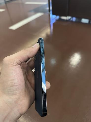 hisense pro: IPhone 12 Pro, 256 GB, Pacific Blue, Face ID — 4