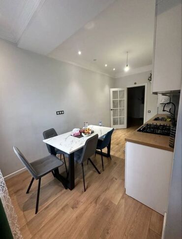 квартира в филармонии: 2 комнаты, 81 м², Элитка, 2 этаж, Дизайнерский ремонт