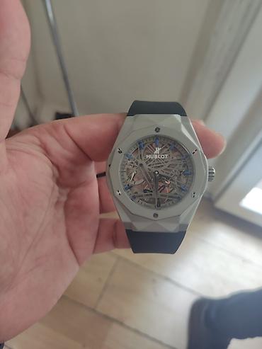 bahalı saatlar: Yeni, Qol saatı, Hublot, rəng - Boz — 4