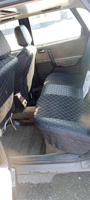 Audi: Audi 200: 1983 г., 2.2 л, Механика, Бензин, Седан — 9