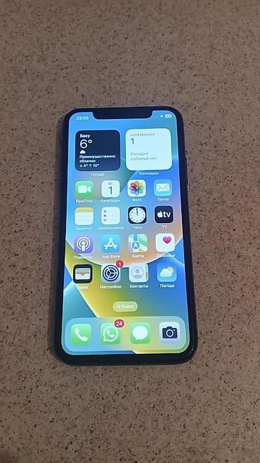 Apple iPhone: IPhone X, 64 GB, Qara, Face ID — 2