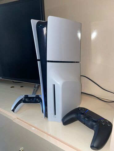 PS5 (Sony PlayStation 5): PlayStation 5 (PS5) – 1 TB yaddaşlı Diskli versiya Xüsusiyyətlər: - — 3