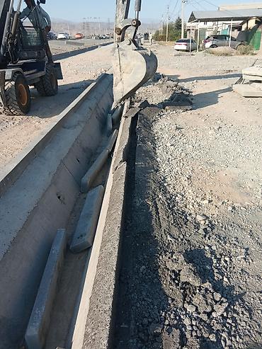 бетонные арыки: Благоустройство и дренаж под ключ - Монтаж ливневых лотков и — 1