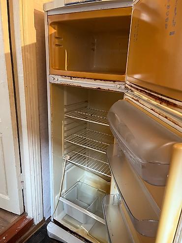 ventilyator satisi: İşlənmiş 2 qapılı Indesit Soyuducu Satılır, rəng - Ağ — 2