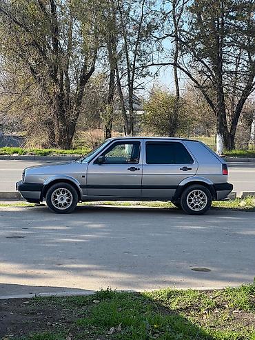 победа м 20: Volkswagen Golf: 1989 г., 1.8 л, Механика, Бензин, Хэтчбэк — 7
