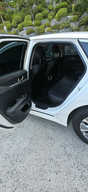 мати 2: Kia K5: 2022 г., 2 л, Автомат, Гибрид, Седан — 8