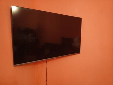 Televizorlar: Televizor Shivaki 82" UHD (3840x2160)