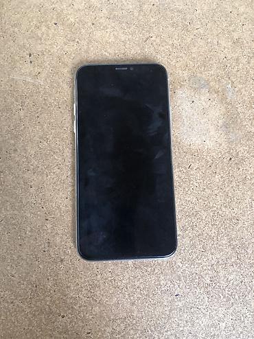 17 iphone: IPhone X, 64 GB, Ağ, Qırıq — 4
