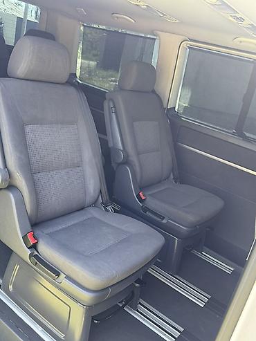два авто: Volkswagen Multivan: 2004 г., 2.5 л, Механика, Дизель, Минивэн — 8