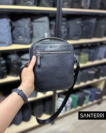 чехол для документов: Мужская сумка через плечо SANTERRI - Материал: черная Натуральная