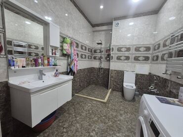 Uzunmüddətli kirayə mənzillər: Nizami rayonu, Qara Qarayev metrosunun düz yanında, . "Rahatlığın — 9