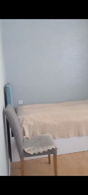 Uzunmüddətli kirayə mənzillər: Əhmədli metrosun bir adimliqi Flo magazasin arxası 16/6 mertebesi 3 — 12