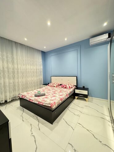 Günlük kirayə evlər: 200 kv. m, 5 otaqlı, Kombi, Qaz, İşıq — 6