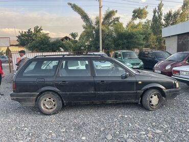 195 14 с: Volkswagen Passat: 1993 г., 2 л, Механика, Бензин