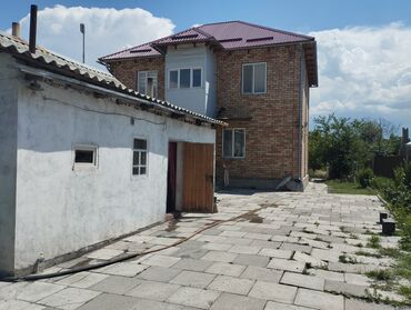 двух этаж дом: Дом, 160 м², 7 комнат, Собственник, Косметический ремонт