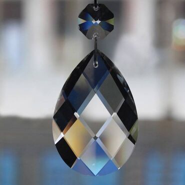 чешскую хрустальную люстру: Хрустальная подвеска "Журавлик" (кристалл К9) для люстры