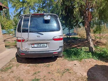 портер 2 салон: Hyundai Starex: 2001 г., 2.5 л, Механика, Дизель, Минивэн — 2