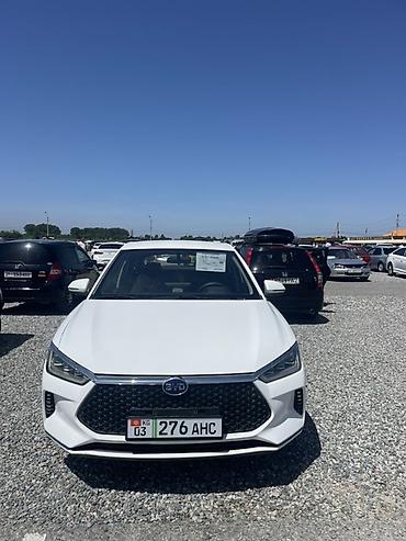 BYD: BYD E2: 2020 г., Автомат, Гибрид, Кроссовер — 1