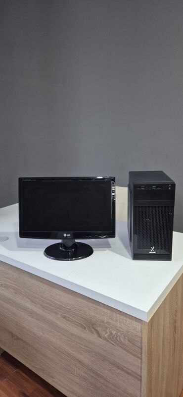 Masaüstü kompüterlər və iş stansiyaları: Masaüstü kompüter seti Processor : Core i5 - 2400 3.10 Ghz Ram  — 2