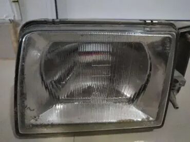 Auto delovi: 1. VW Polo Hella far sa migavcem 2. SEAT Marbella 0.9 far 3. SEAT — 9